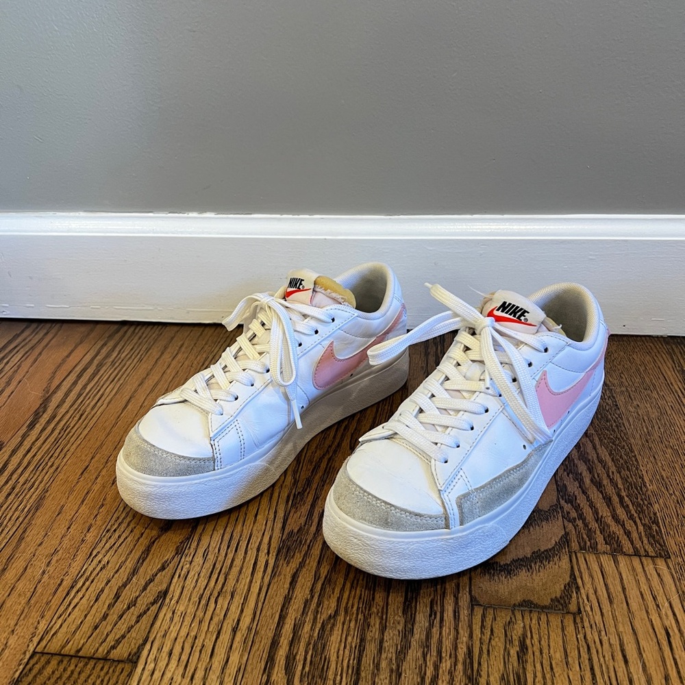 Nike Low Top Platform Blazers